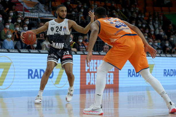 更是团队攻 更是团队攻