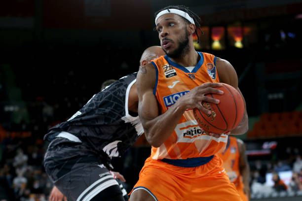 更大的俱乐 更大的俱乐